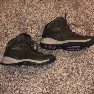 Columbia Hiking boots